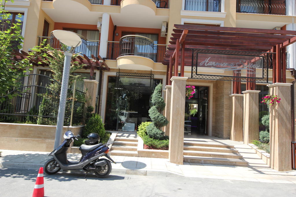 Menada Harmony Suites Apartments サニービーチ エクステリア 写真